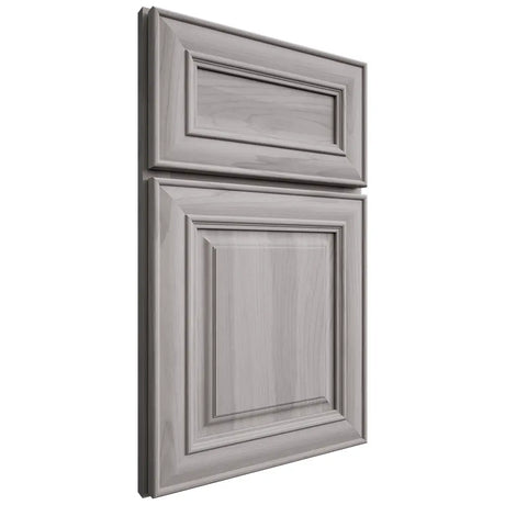 Shiloh Cabinetry Full Overlay Bradford Hickory Plain Cut Stratus Door