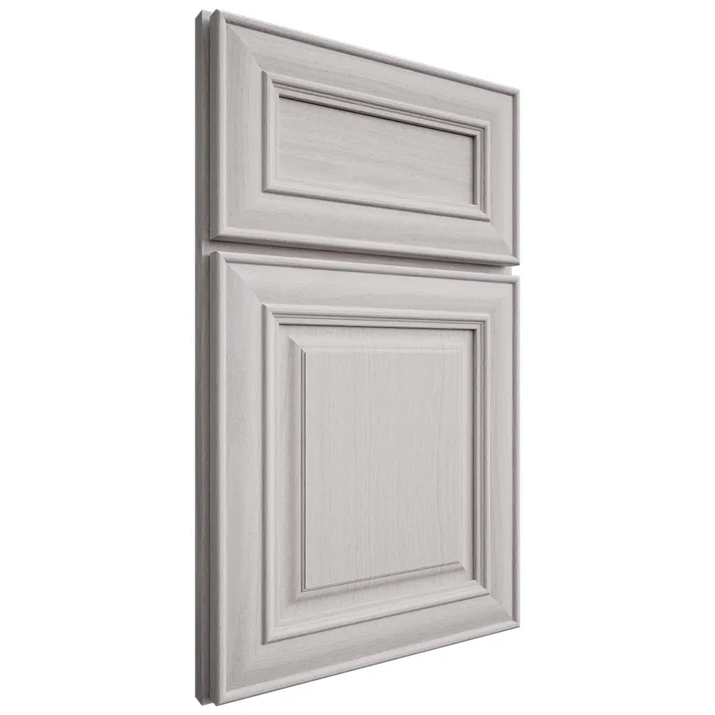 Shiloh Cabinetry Full Overlay Bradford White Oak Plain Cut Cotton Door