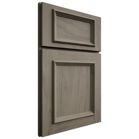 Shiloh Cabinetry Full Overlay Charleston Poplar Plain Cut Sterling Door