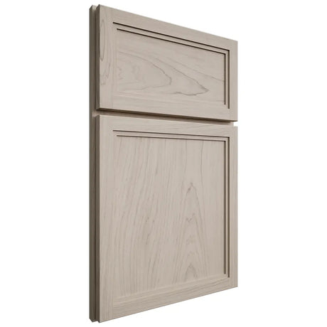 Shiloh Cabinetry Full Overlay Concord Poplar Plain Cut Seagull Door