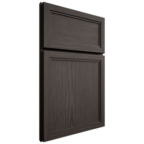 Shiloh Cabinetry Full Overlay Concord White Oak Plain Cut Creekside Door