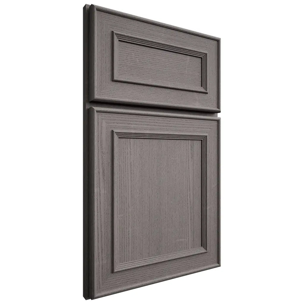Shiloh Cabinetry Full Overlay Dalton White Oak Quarter Sawn Flagstone Door