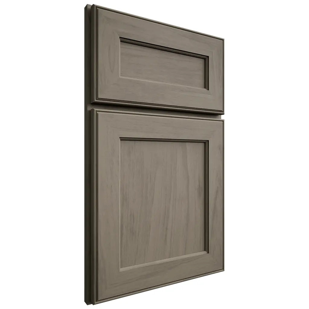 Shiloh Cabinetry Full Overlay Essex Poplar Plain Cut Sterling Door