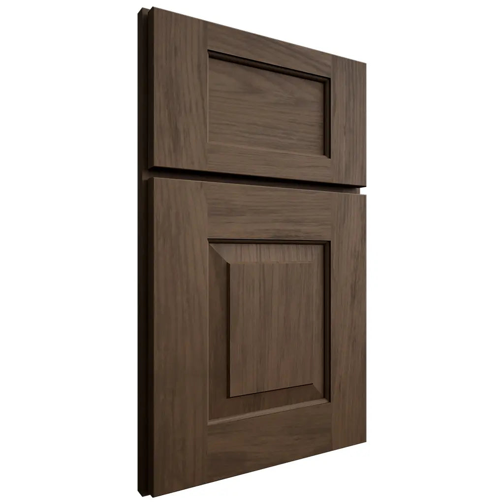 Shiloh Cabinetry Full Overlay Hamlin Alder Plain Cut Caviar Door