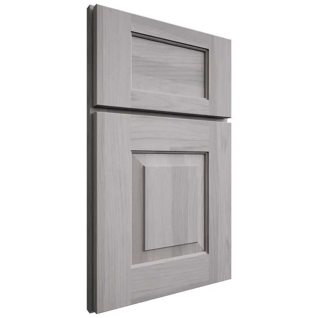 Shiloh Cabinetry Full Overlay Hamlin Hickory Plain Cut Stratus Door
