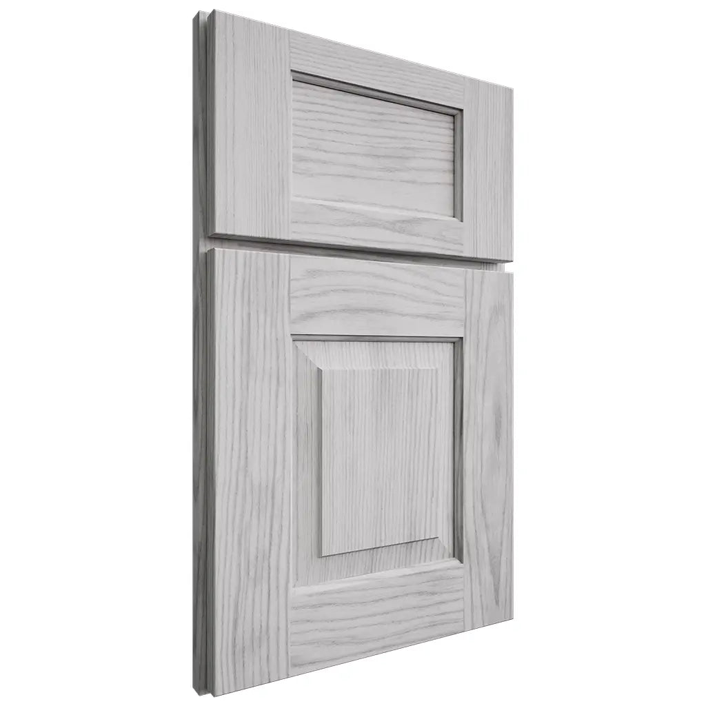 Shiloh Cabinetry Full Overlay Hamlin Walnut Plain Cut Stratus Door