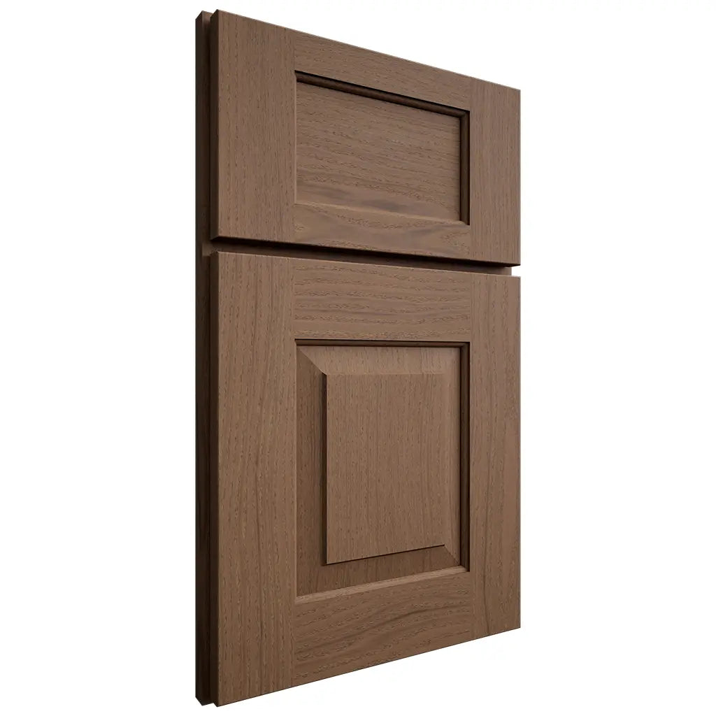 Shiloh Cabinetry Full Overlay Hamlin White Oak Plain Cut Autumn Door
