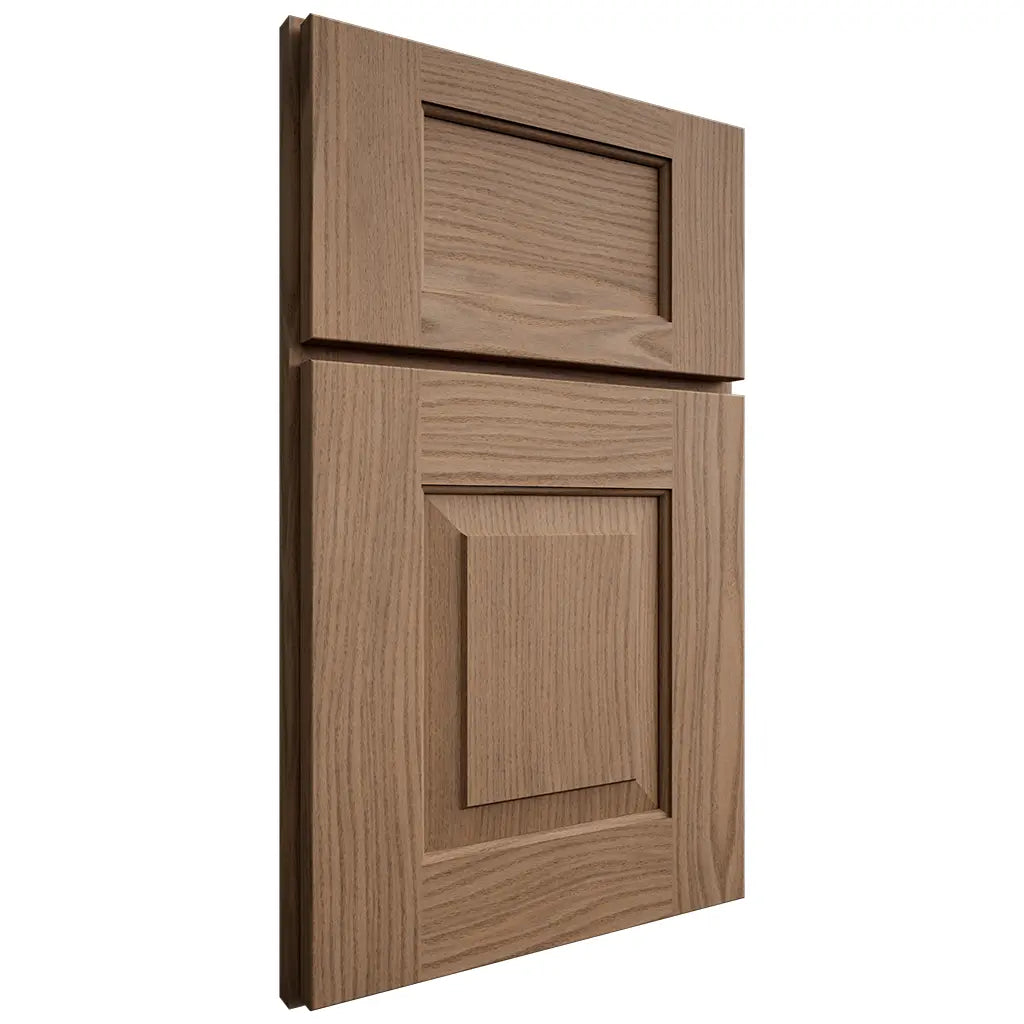 Shiloh Cabinetry Full Overlay Hamlin White Oak Plain Cut Medium Door