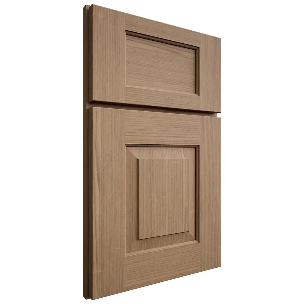 Shiloh Cabinetry Full Overlay Hamlin White Oak Quarter Sawn Natural Door