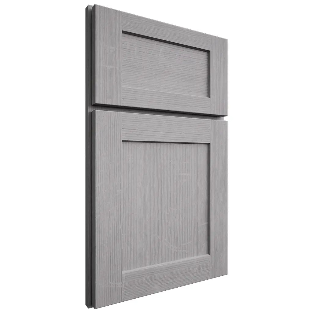 Shiloh Cabinetry Full Overlay Hanover White Oak Quarter Sawn Stratus Door