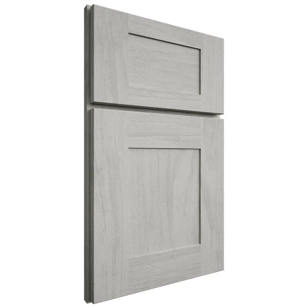 Shiloh Cabinetry Full Overlay Hartford Poplar Plain Cut Stratus Door