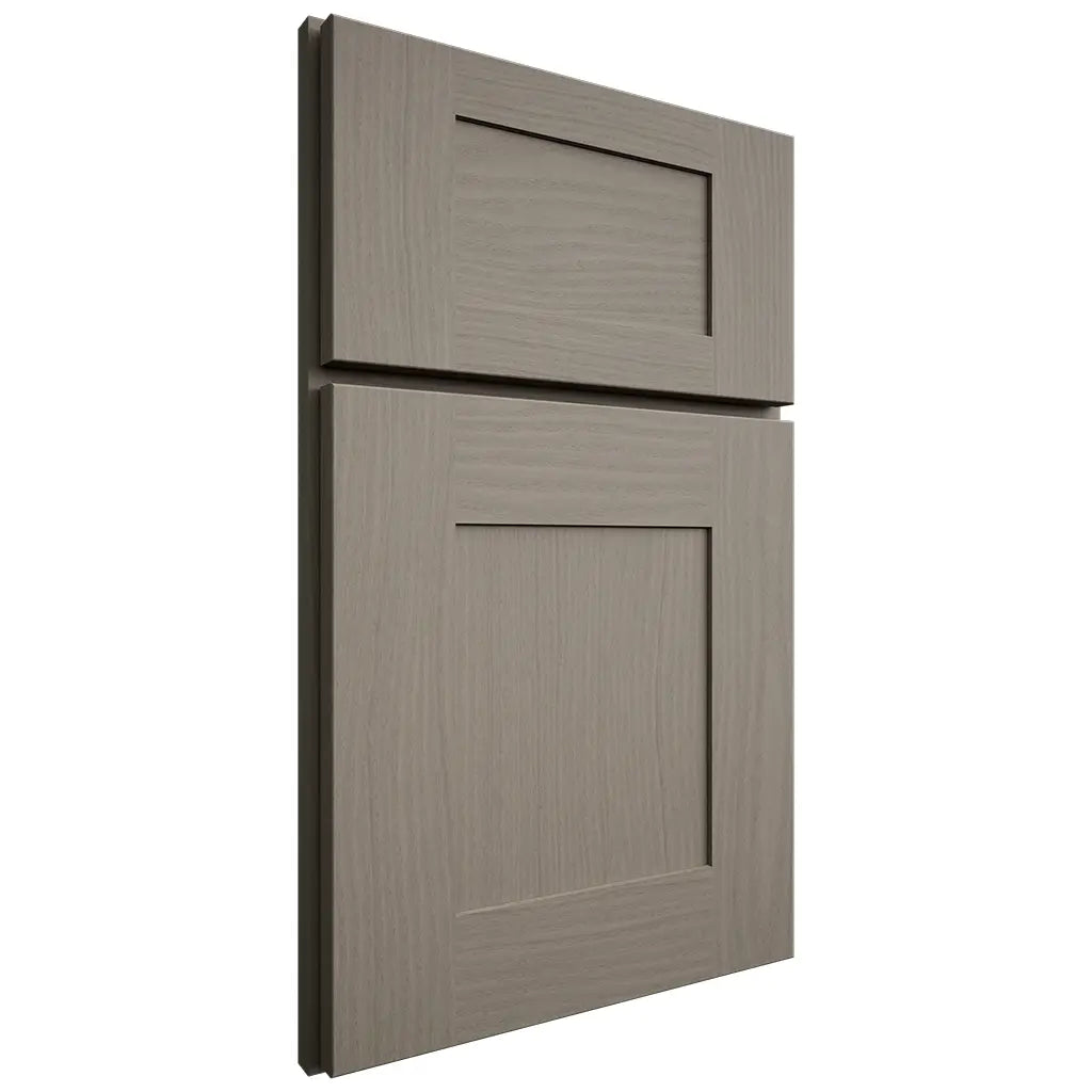 Shiloh Cabinetry Full Overlay Hartford White Oak Plain Cut Thyme Door