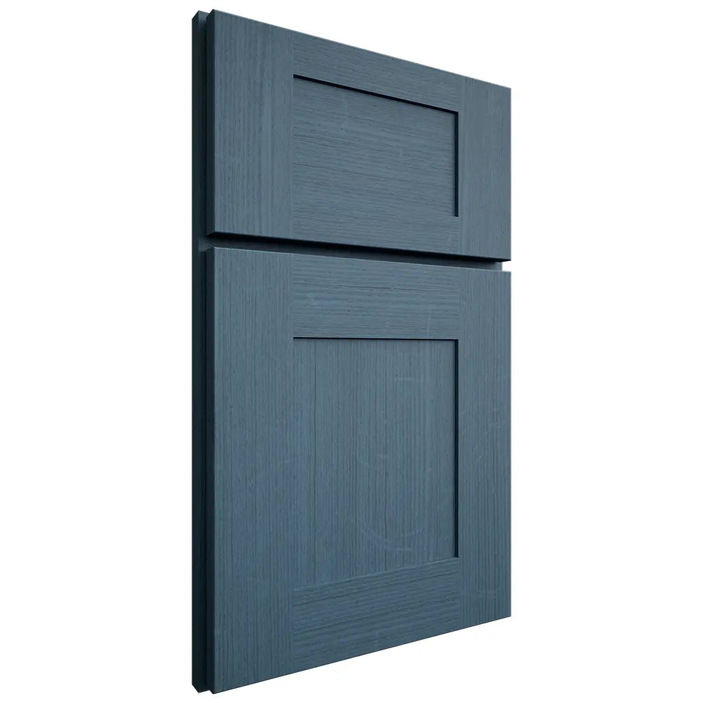 Shiloh Cabinetry Full Overlay Hartford White Oak Quarter Sawn Hudson Door