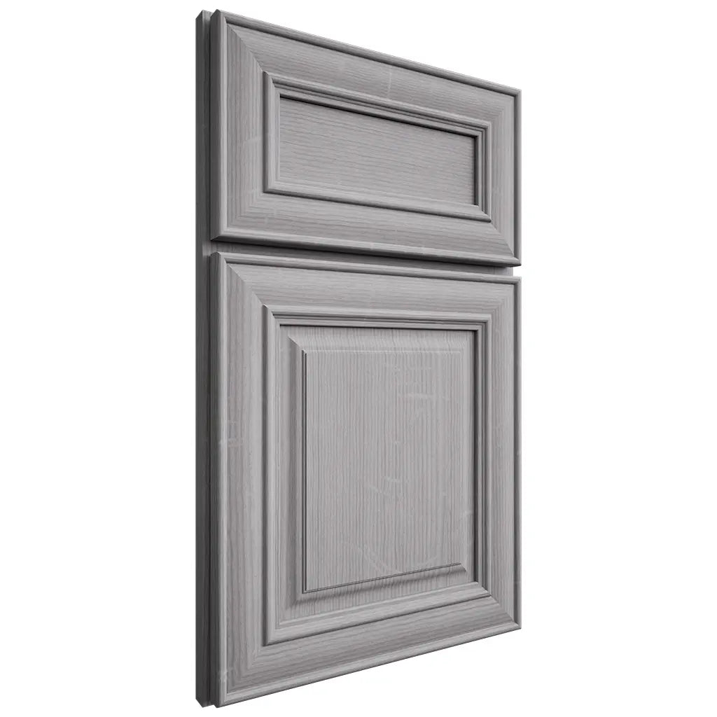 Shiloh Cabinetry Full Overlay Kendall White Oak Quarter Sawn Stratus Door