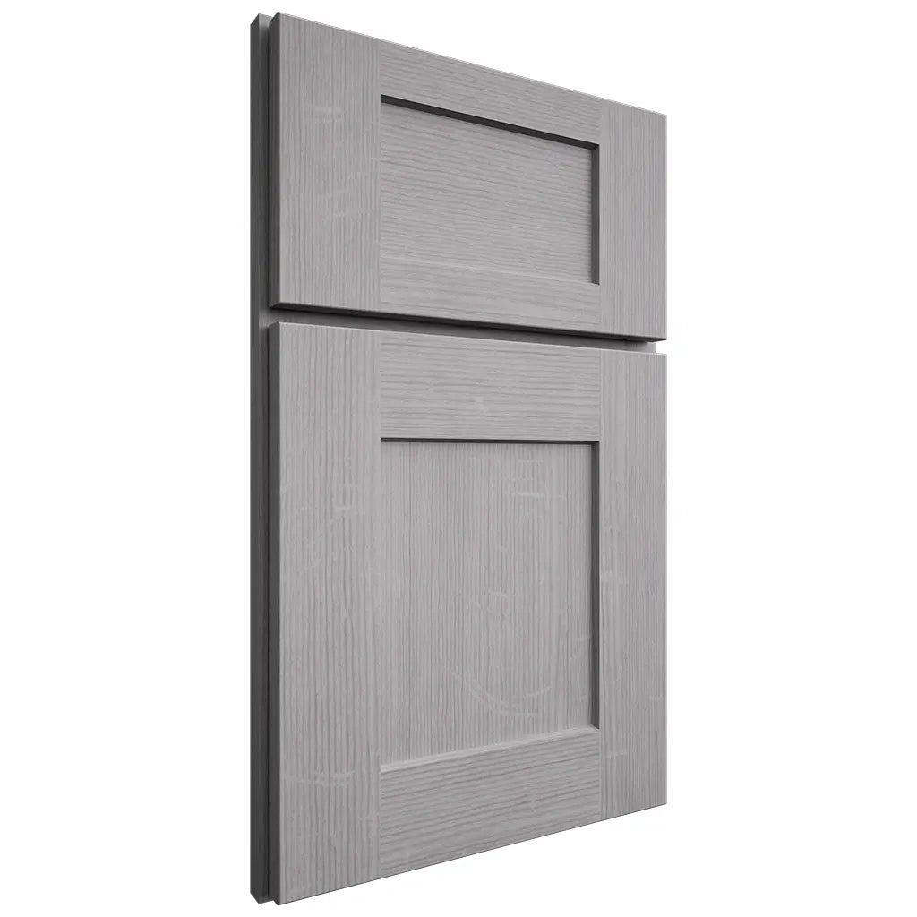 Shiloh Cabinetry Full Overlay Lancaster White Oak Quarter Sawn Stratus Door