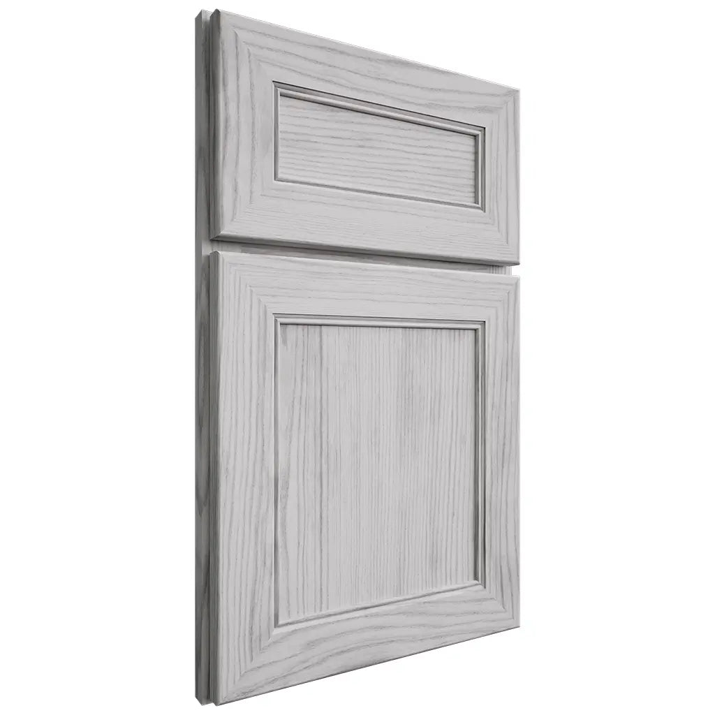 Shiloh Cabinetry Full Overlay Landes Walnut Plain Cut Stratus Door