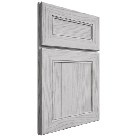 Shiloh Cabinetry Full Overlay Landes Walnut Plain Cut Stratus Door