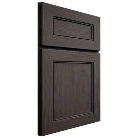 Shiloh Cabinetry Full Overlay Landes White Oak Plain Cut Creekside Door