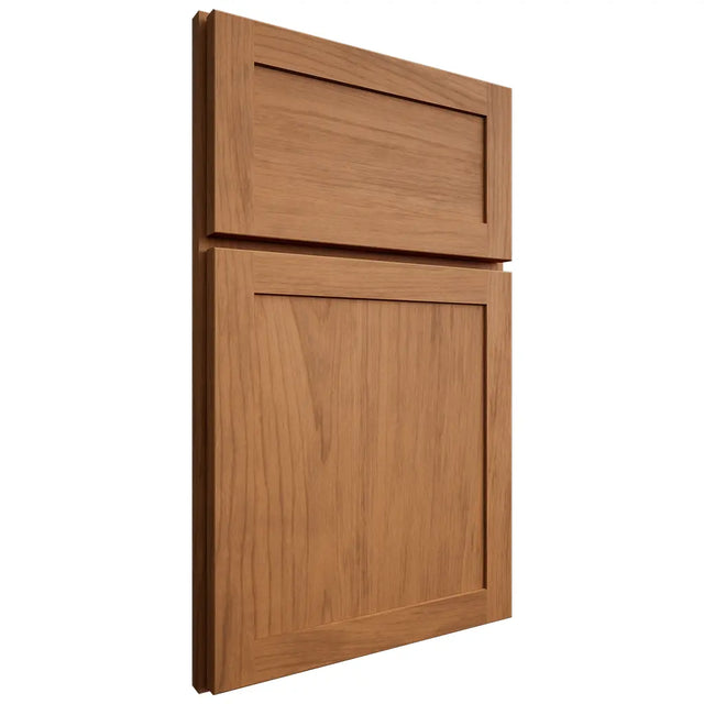 Shiloh Cabinetry Full Overlay Malibu Alder Plain Cut Caramel Door