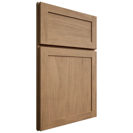 Shiloh Cabinetry Full Overlay Malibu Alder Plain Cut Dusty Road Door