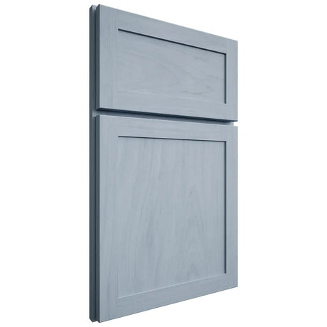 Shiloh Cabinetry Full Overlay Malibu Poplar Plain Cut Sky Door