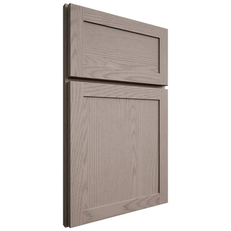 Shiloh Cabinetry Full Overlay Malibu Red Oak Plain Cut Sterling Door