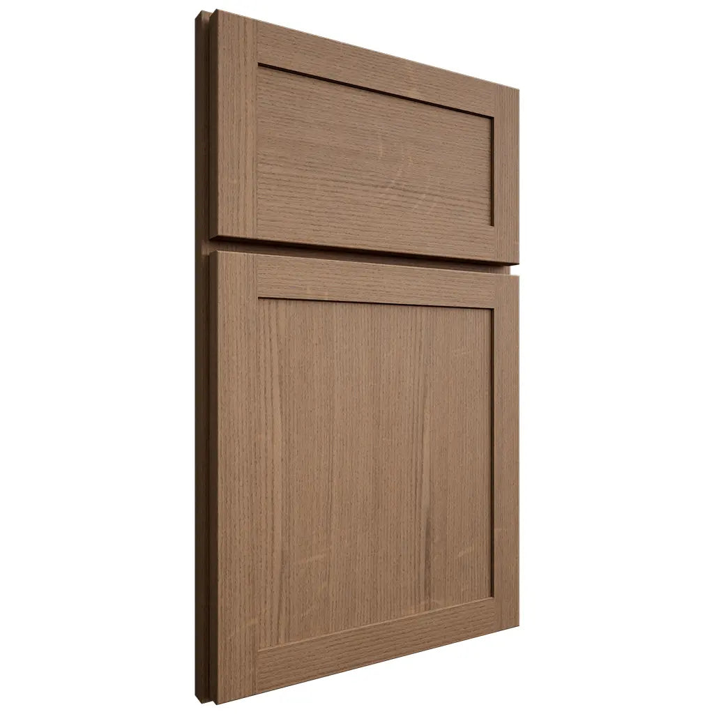 Shiloh Cabinetry Full Overlay Malibu White Oak Quarter Sawn Medium Door