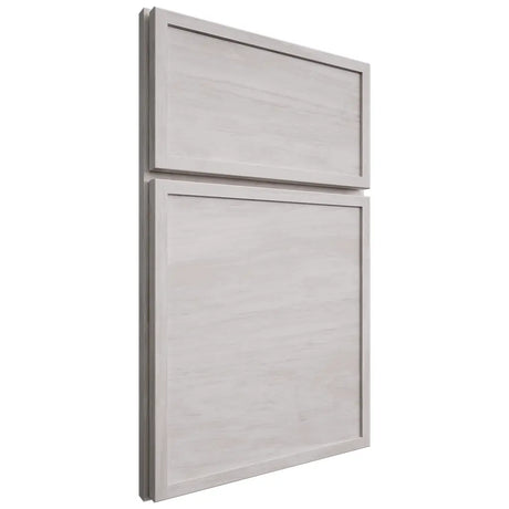 Shiloh Cabinetry Full Overlay Napa Horizontal Alder Plain Cut Cotton Door