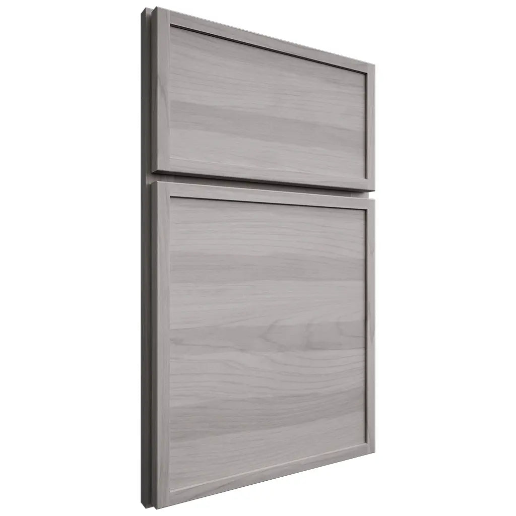 Shiloh Cabinetry Full Overlay Napa Horizontal Hickory Plain Cut Stratus Door
