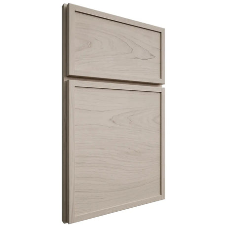 Shiloh Cabinetry Full Overlay Napa Horizontal Poplar Plain Cut Seagull Door