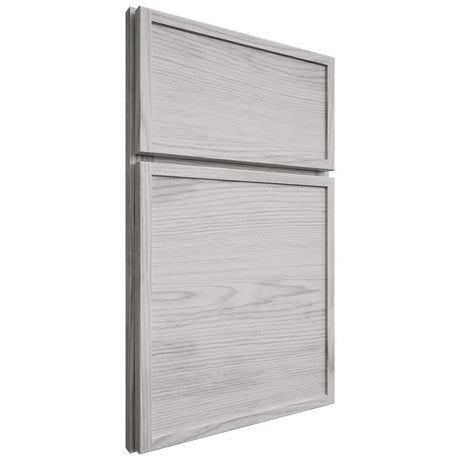 Shiloh Cabinetry Full Overlay Napa Horizontal Walnut Plain Cut Stratus Door