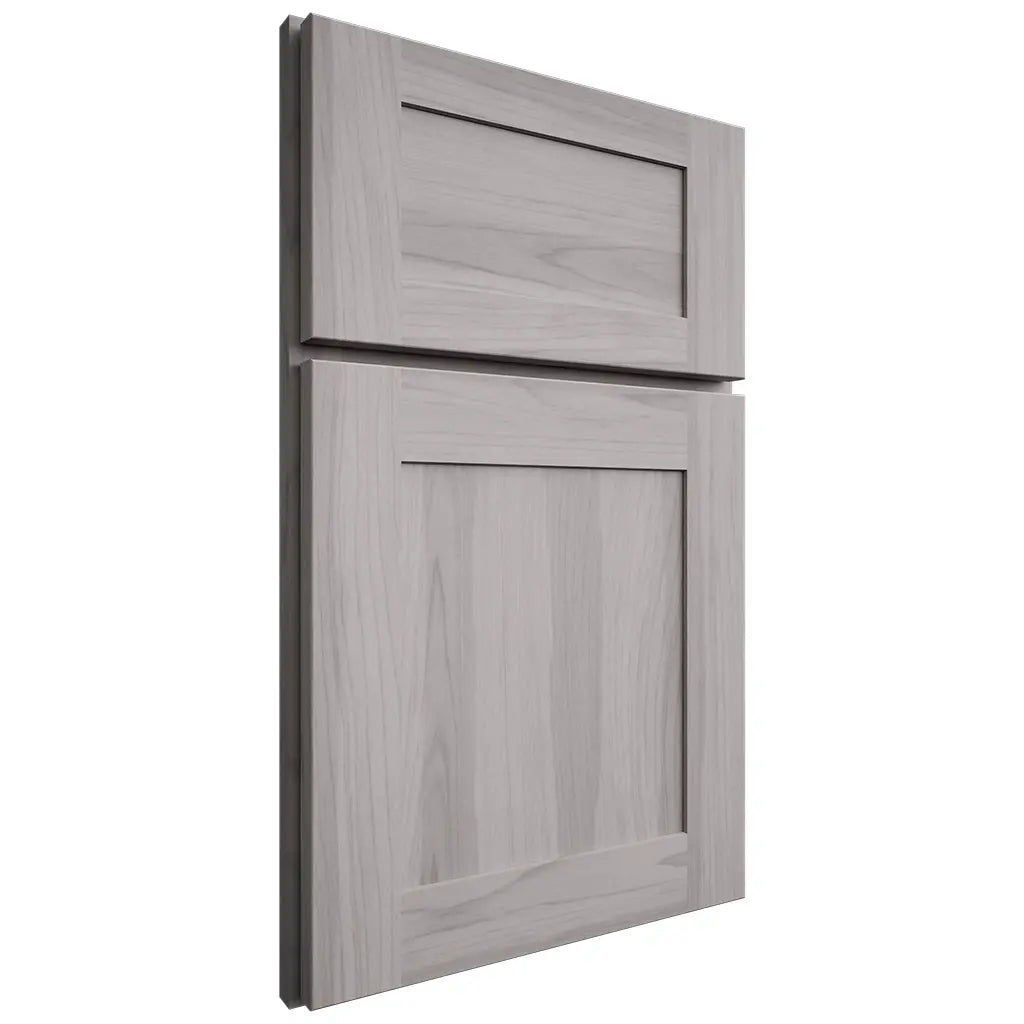 Shiloh Cabinetry Full Overlay New Haven Hickory Plain Cut Stratus Door