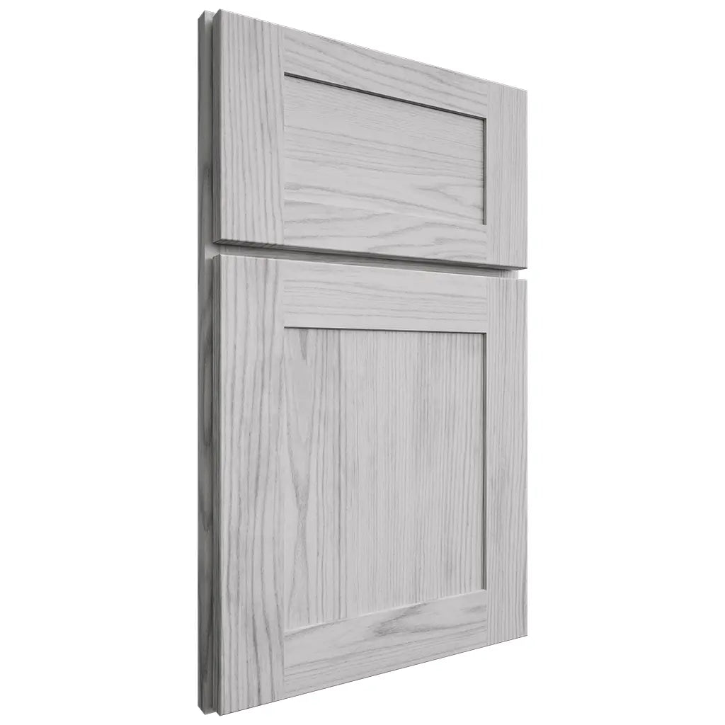 Shiloh Cabinetry Full Overlay New Haven Walnut Plain Cut Stratus Door