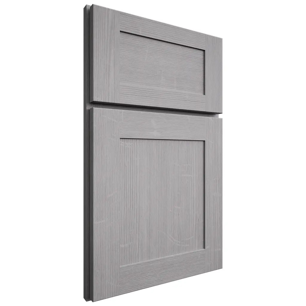 Shiloh Cabinetry Full Overlay New Haven White Oak Quarter Sawn Stratus Door