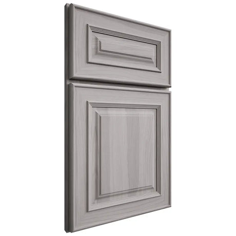 Shiloh Cabinetry Full Overlay Portland Hickory Plain Cut Stratus Door