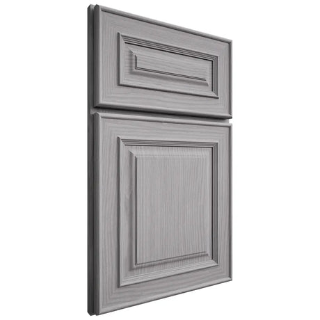 Shiloh Cabinetry Full Overlay Portland White Oak Plain Cut Stratus Door