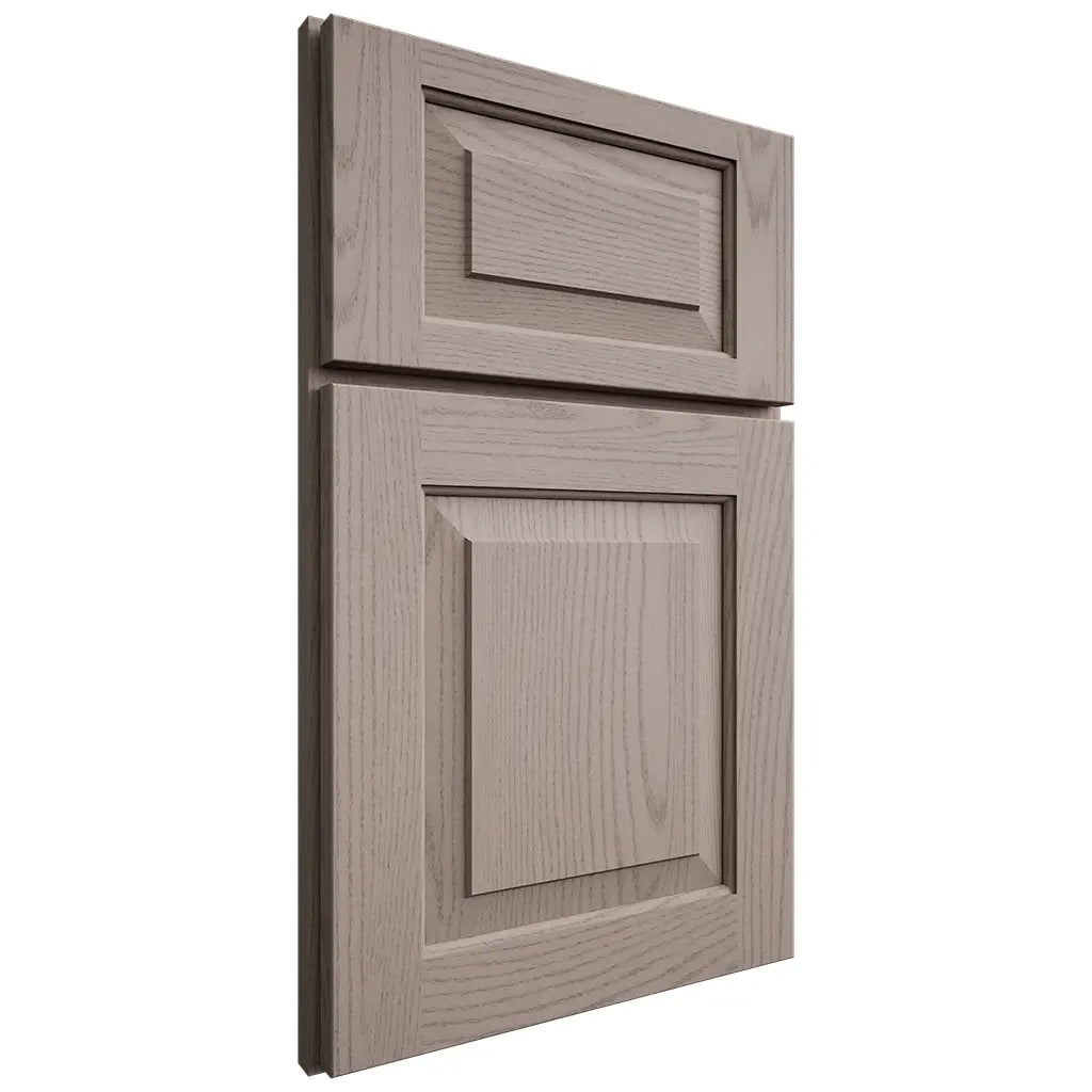 Shiloh Cabinetry Full Overlay Richmond Red Oak Plain Cut Sterling Door