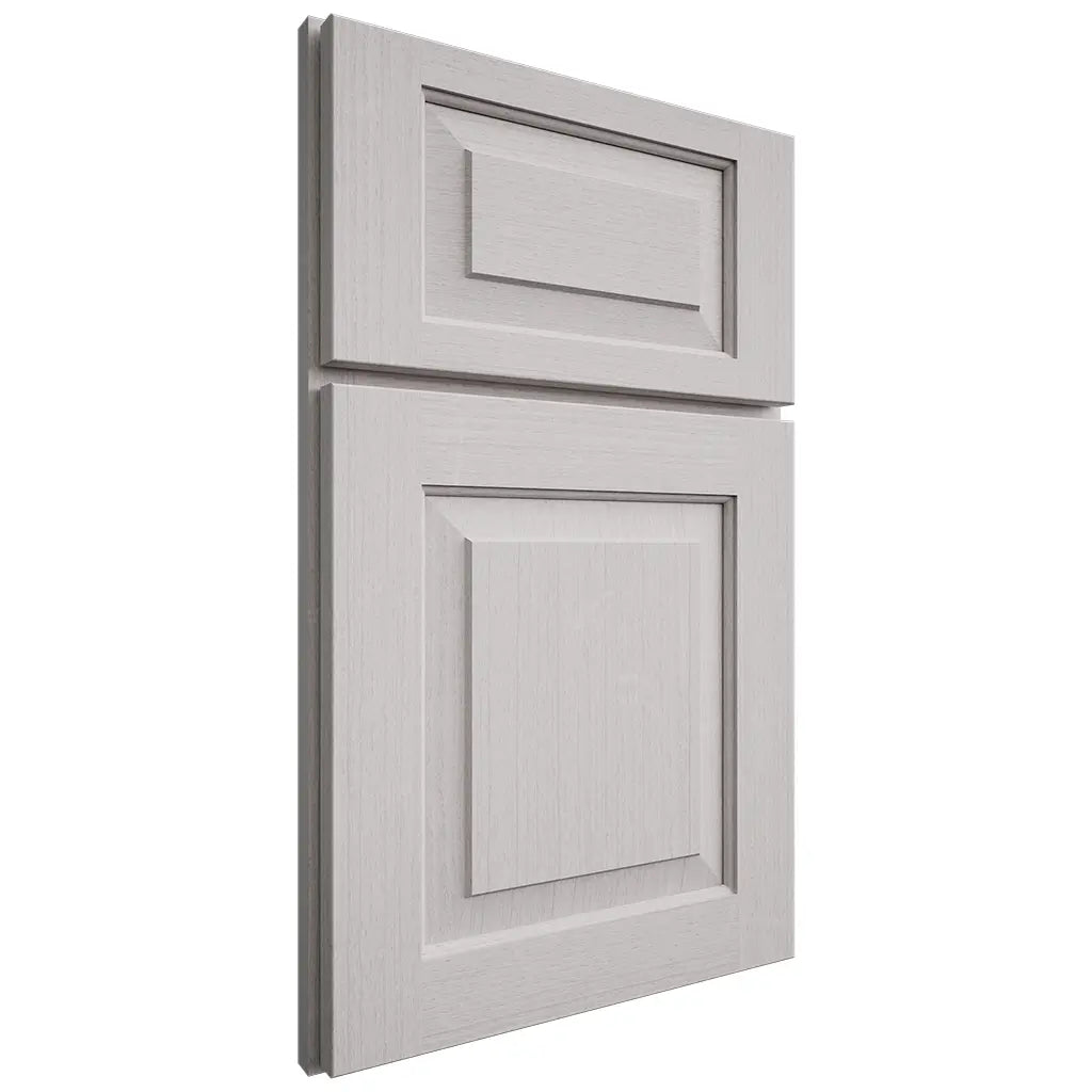 Shiloh Cabinetry Full Overlay Richmond White Oak Quarter Sawn Cotton Door