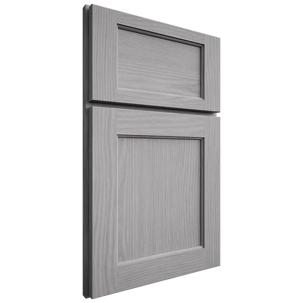 Shiloh Cabinetry Full Overlay Square Flat White Oak Plain Cut Stratus Door