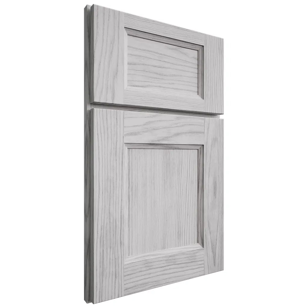 Shiloh Cabinetry Full Overlay Statesville Walnut Plain Cut Stratus Door