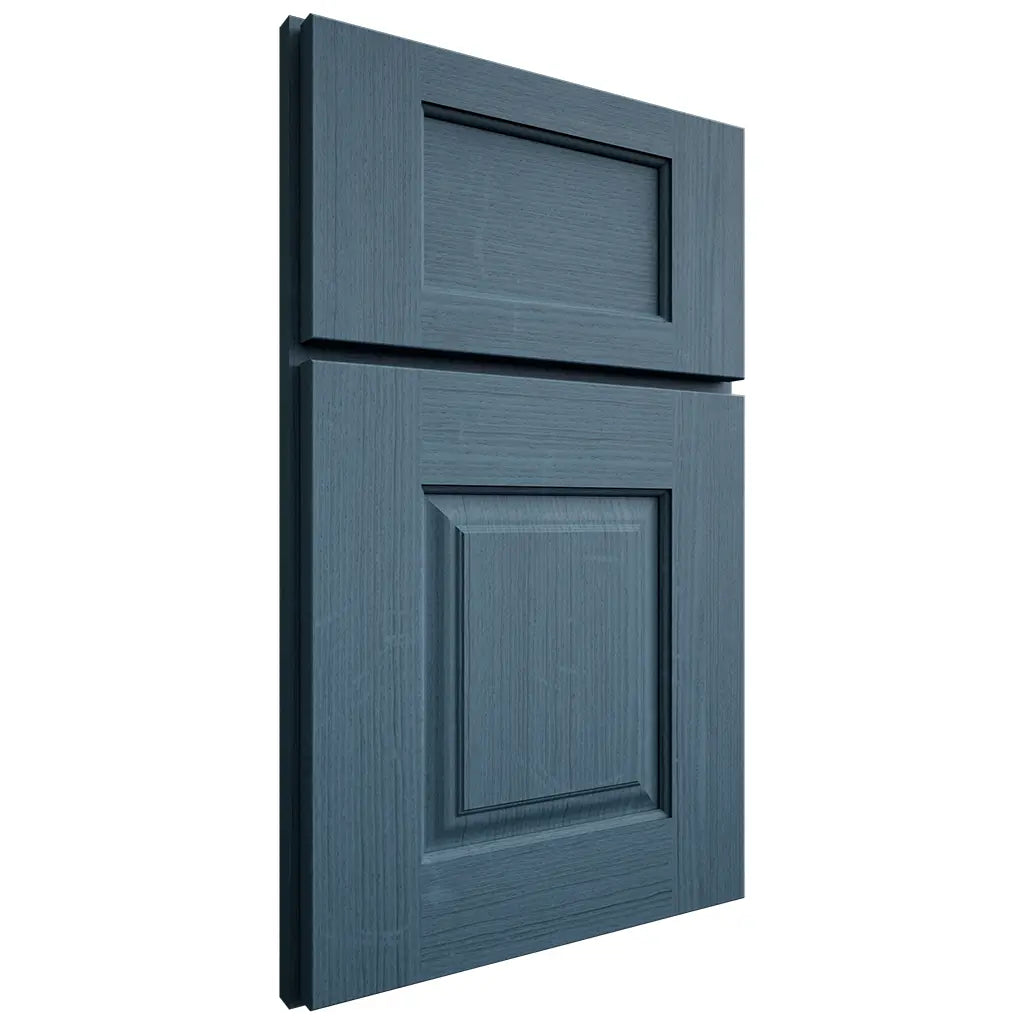 Shiloh Cabinetry Full Overlay Summit White Oak Quarter Sawn Hudson Door