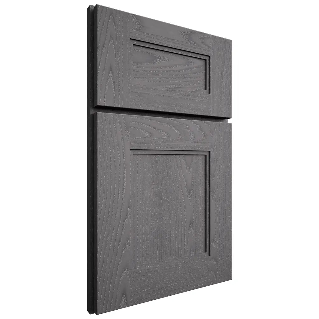 Shiloh Cabinetry Full Overlay Tahoe Red Oak Plain Cut Cadet Door