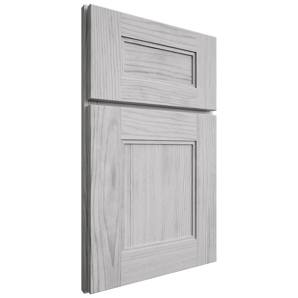 Shiloh Cabinetry Full Overlay Tahoe Walnut Plain Cut Stratus Door