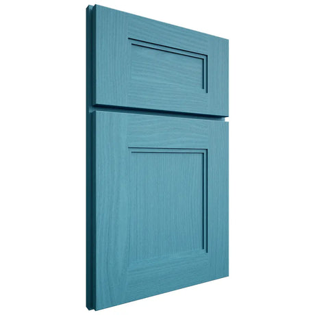Shiloh Cabinetry Full Overlay Tahoe White Oak Plain Cut Aqua Door