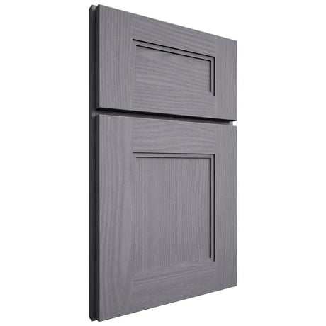 Shiloh Cabinetry Full Overlay Tahoe White Oak Plain Cut Cadet Door