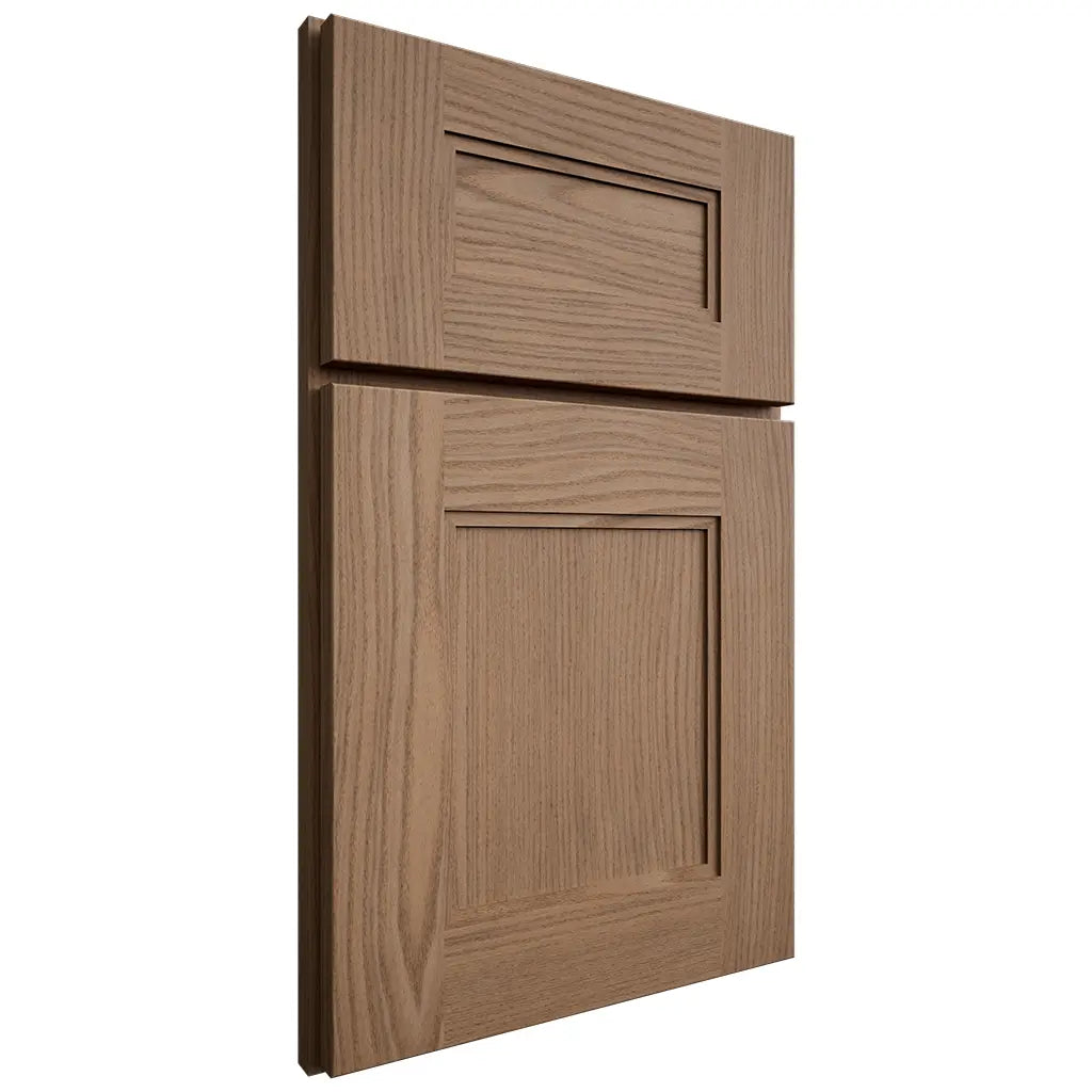 Shiloh Cabinetry Full Overlay Tahoe White Oak Plain Cut Medium Door