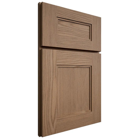 Shiloh Cabinetry Full Overlay Tahoe White Oak Plain Cut Medium Door