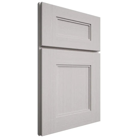 Shiloh Cabinetry Full Overlay Tahoe White Oak Quarter Sawn Cotton Door