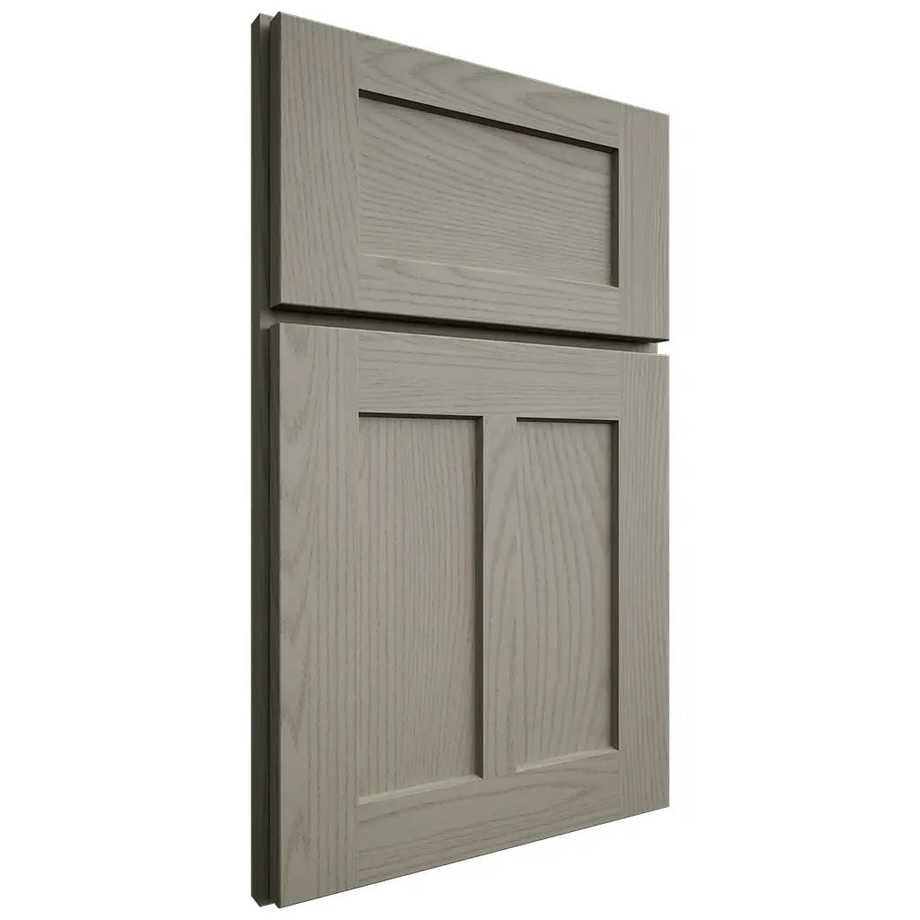 Shiloh Cabinetry Full Overlay Wilmington Red Oak Plain Cut Thyme Door
