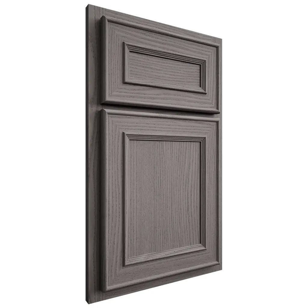 Shiloh Cabinetry Partial Overlay Dalton White Oak Plain Cut Flagstone Door